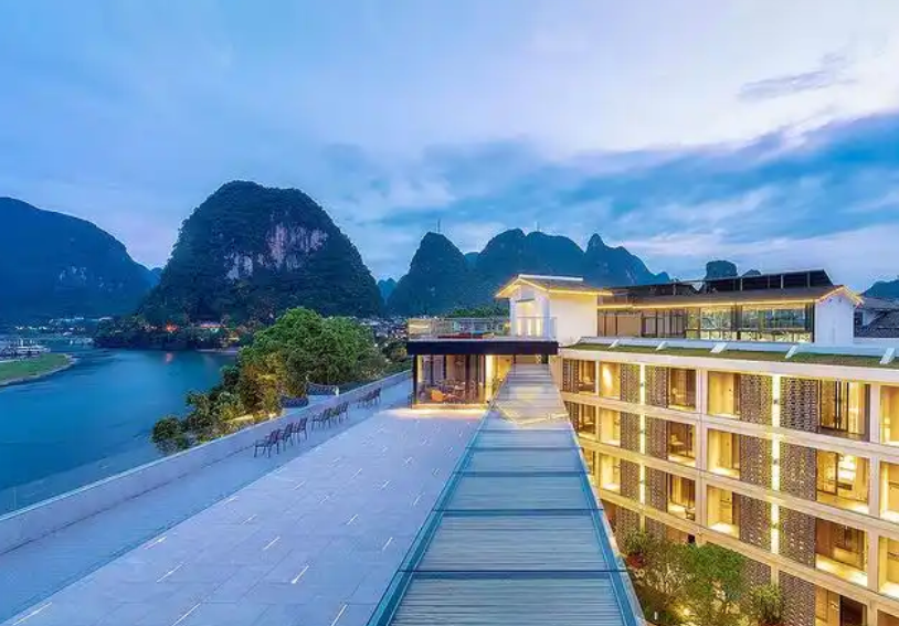 爱依山生态旅游有限公司轮播图1