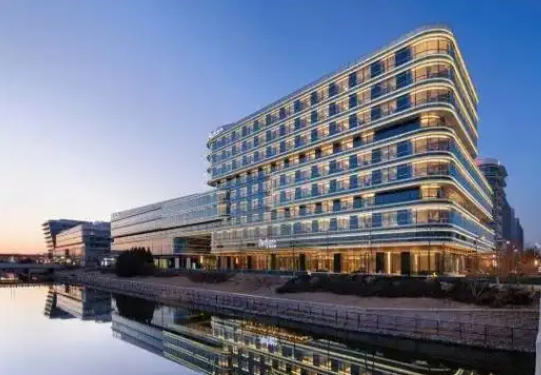 爱依山生态旅游有限公司轮播图3